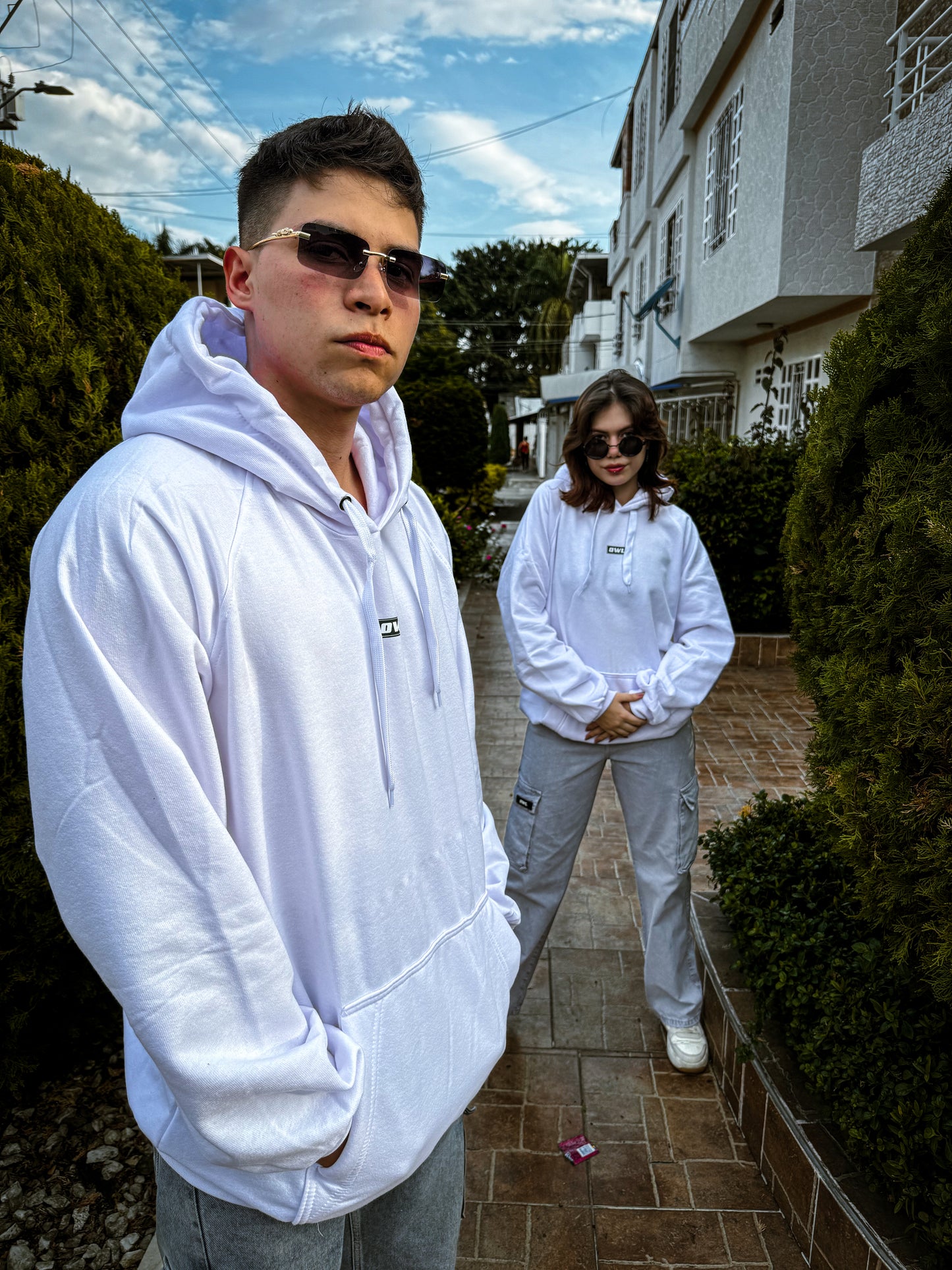 HOODIE CLÁSICOS - LOGO OWL