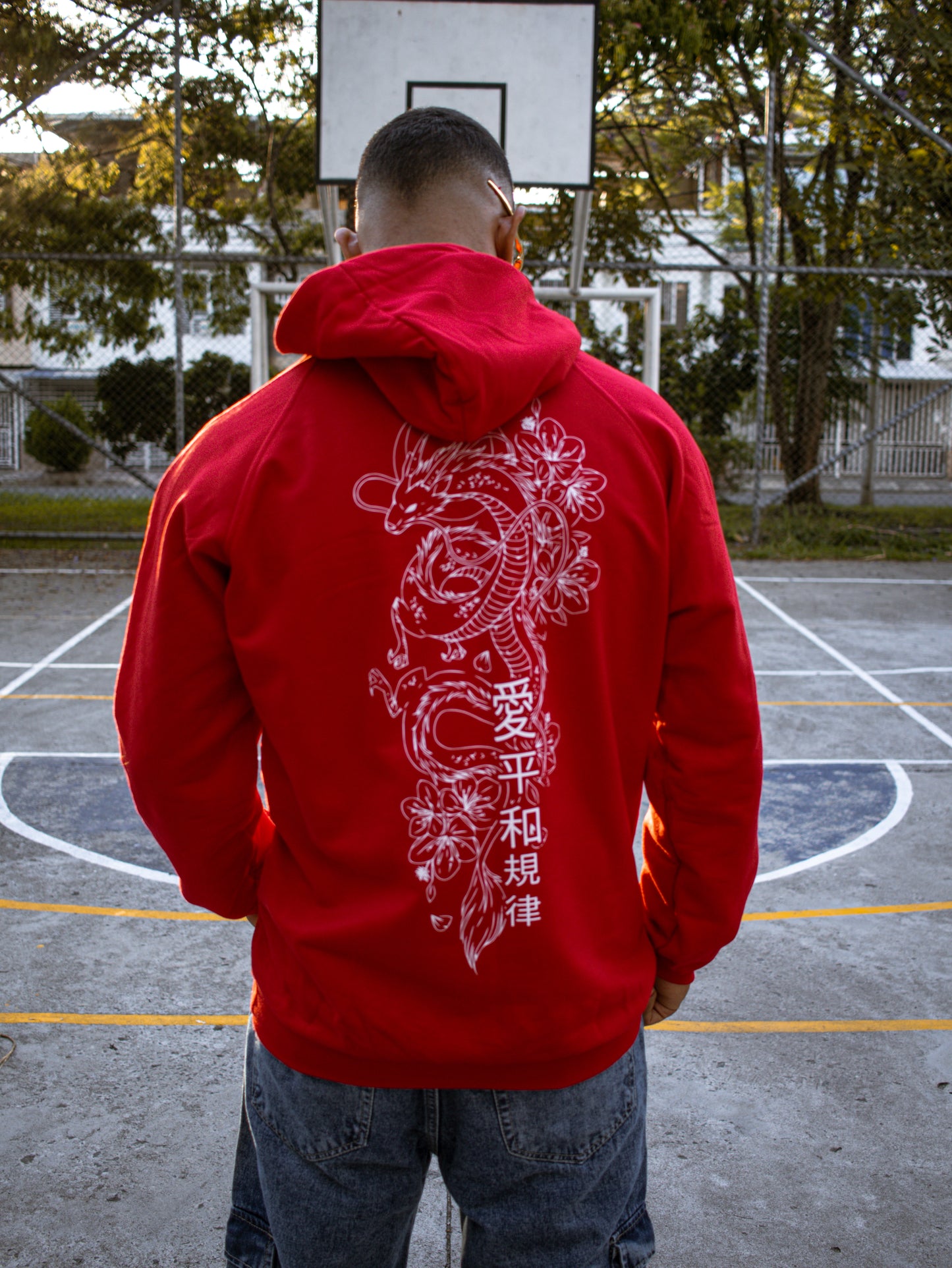 HOODIE DRAGÓN SAKURA ROJO