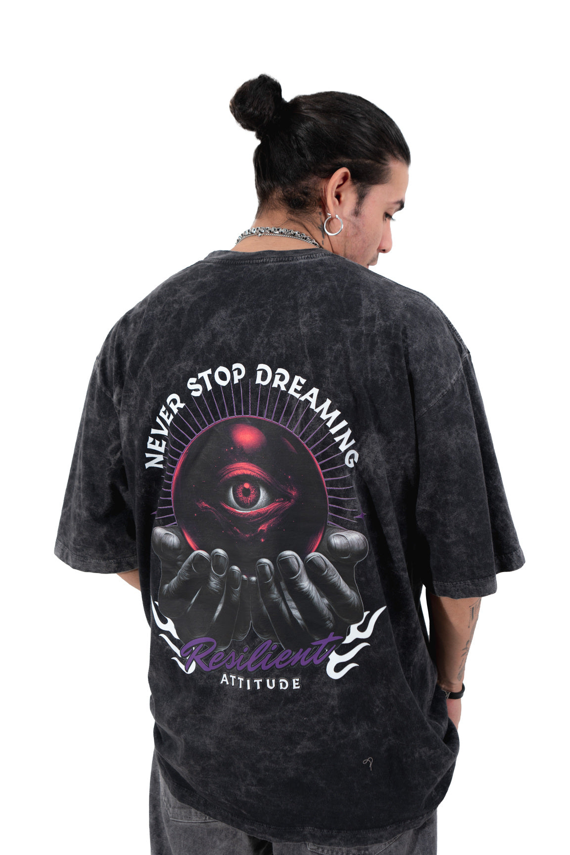 camiseta RESILIENT ACID WASH
