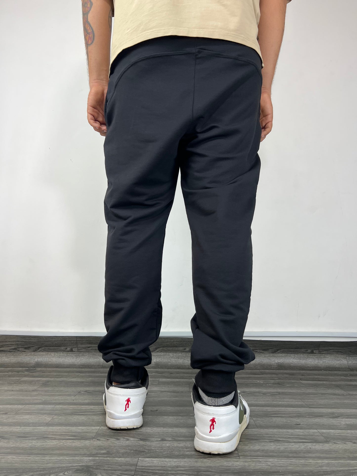 PANTALON JOGGER NEGRO