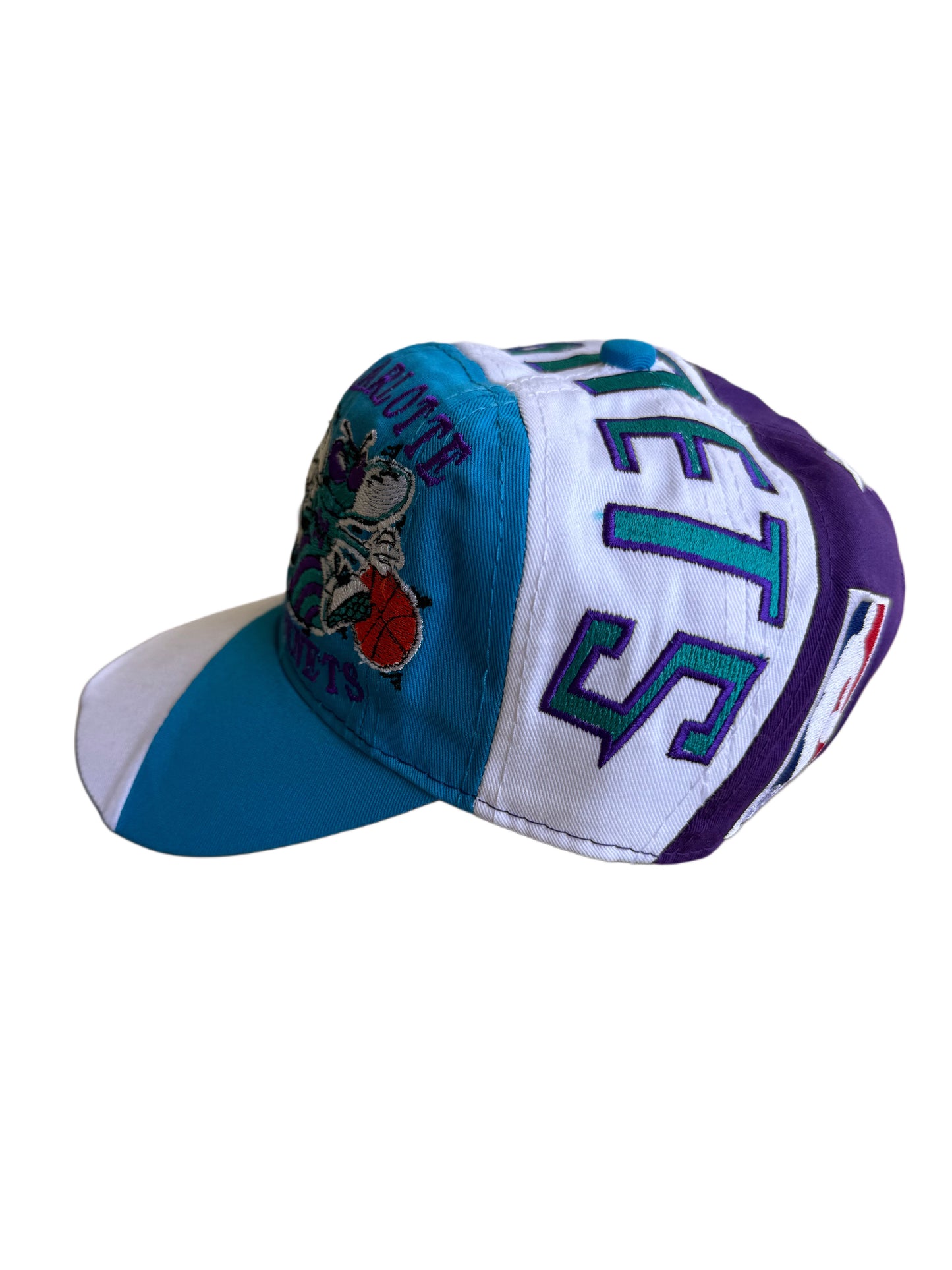 Gorra 3 colores de los Hornets