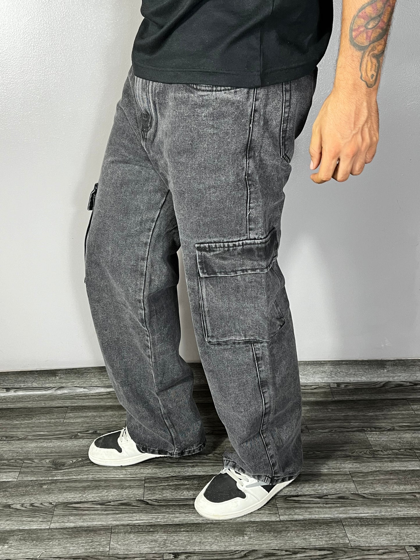 PANTALON CARGO  GRIS HUMO