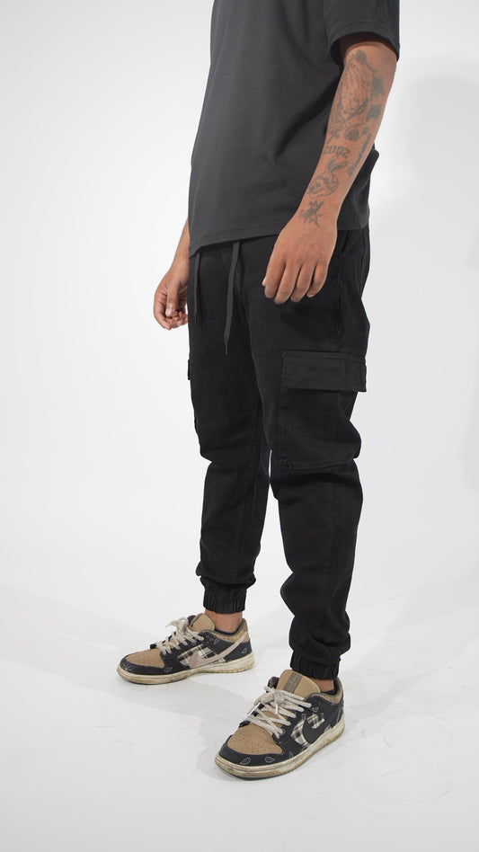 PANTALON CARGO JOGGER NEGRO