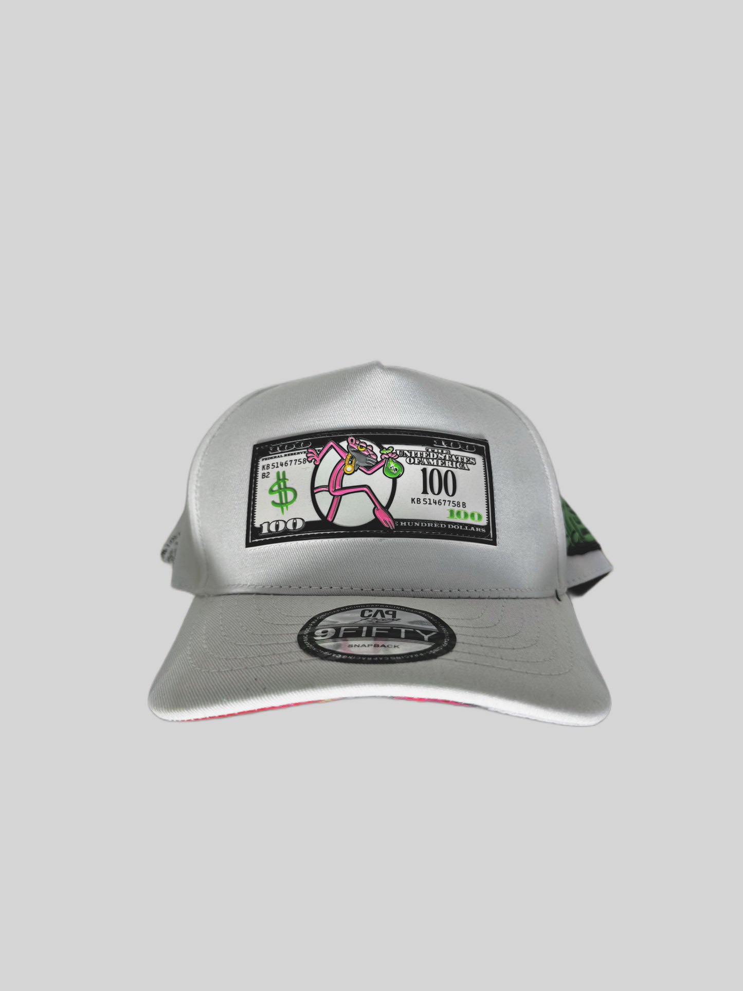 Gorra pantera rosa rico por simepre 🤑