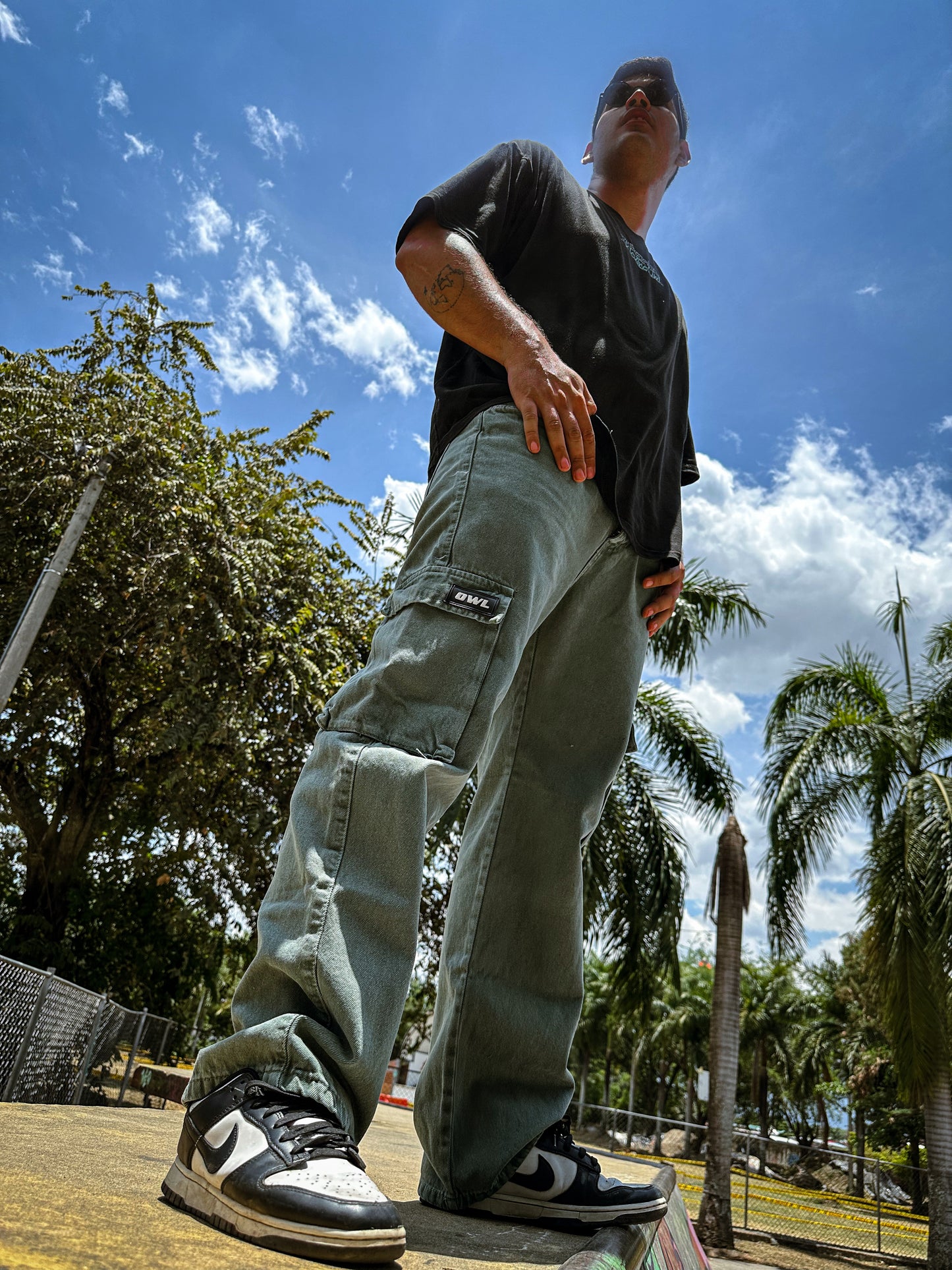 PANTALON CARGO  VERDE DESGASTADO