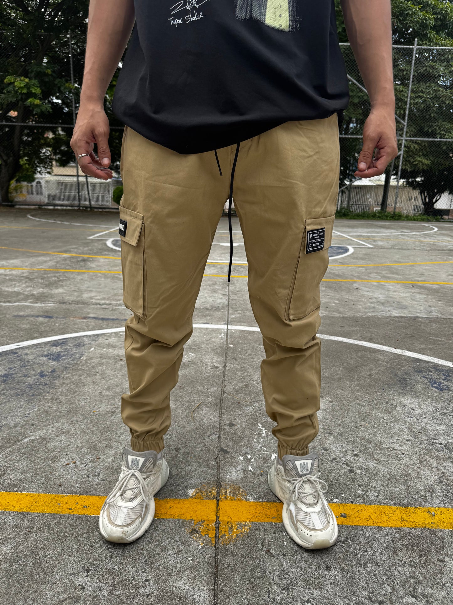 PANTALON CARGO JOGGER  CAMEL