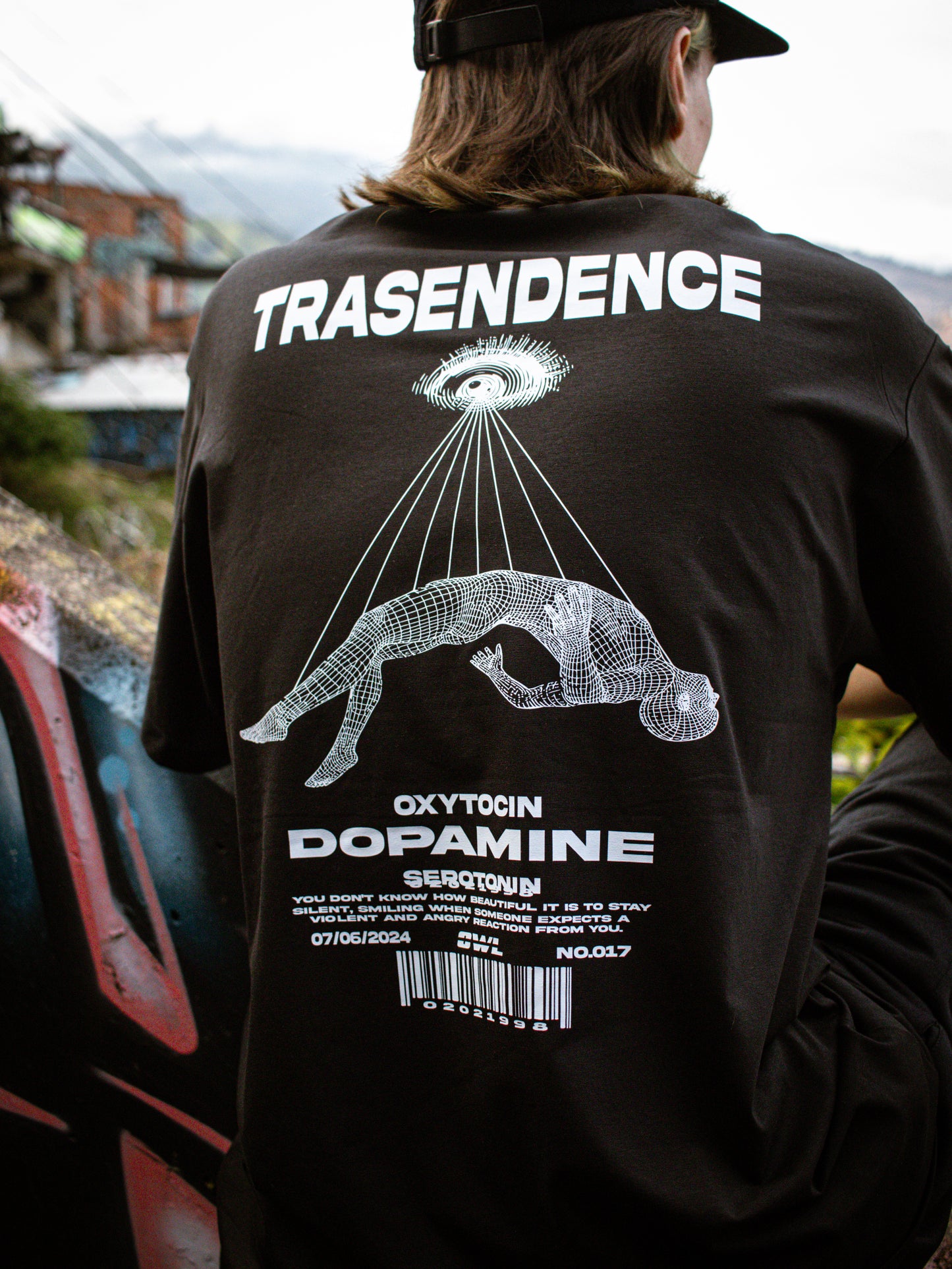 CAMISETA TRASENDENCE